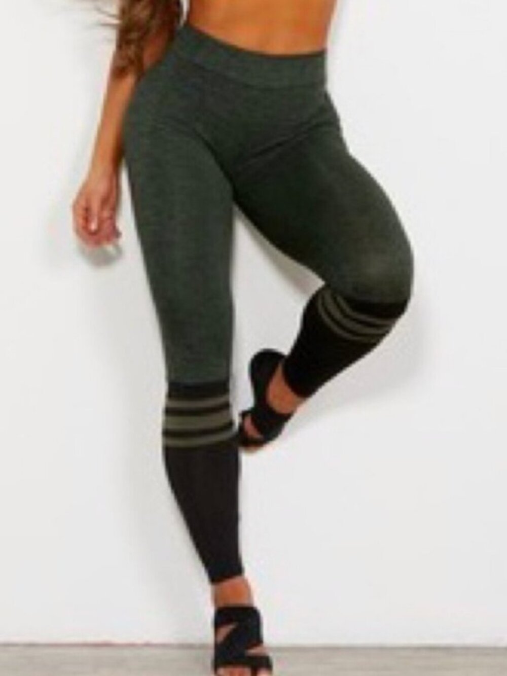 Bombshell Sportswear Leggings XS